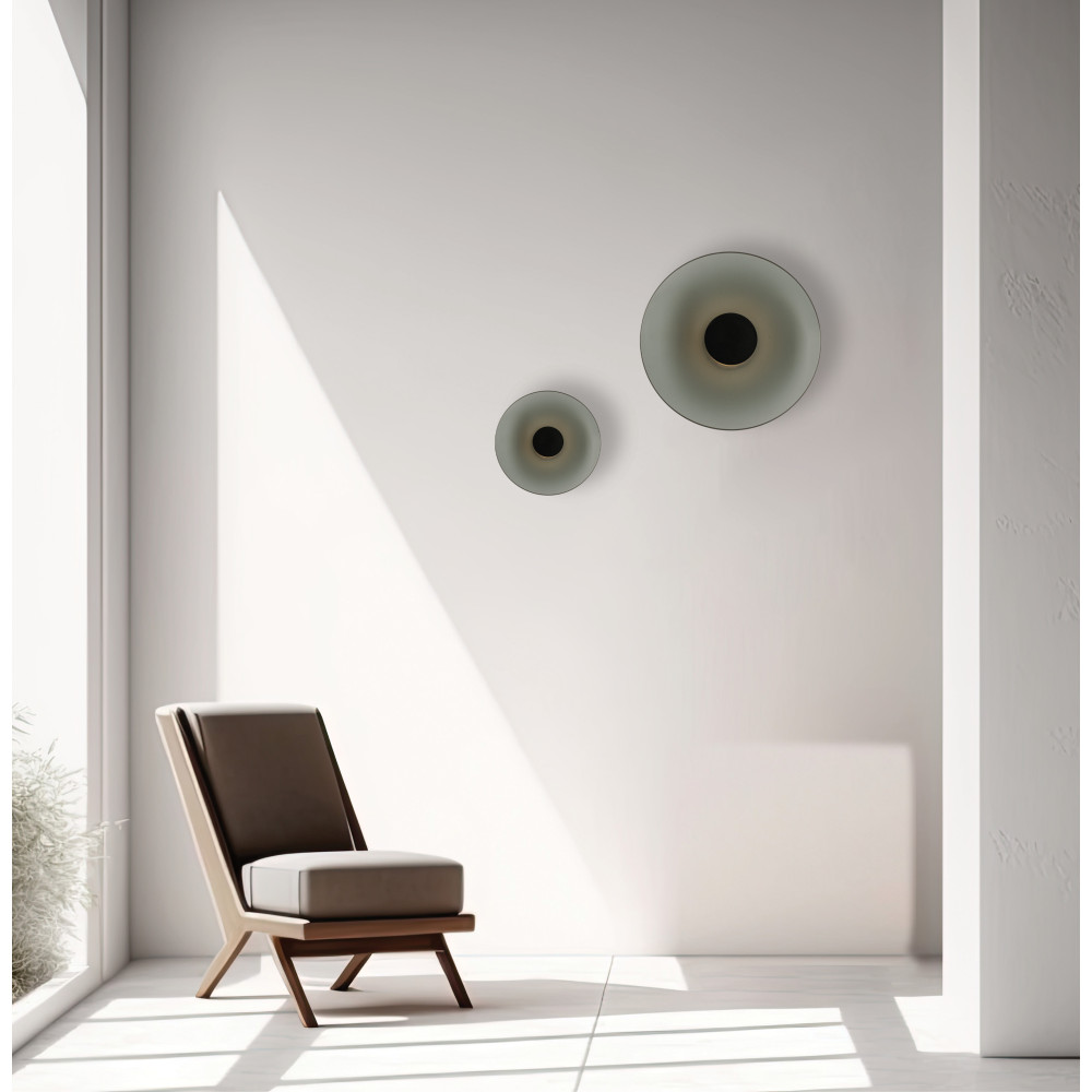 Wandlamp ZAMBELIS D320 18W CCT Dimbaar DESIGN Rookglas en Matzwart 25271